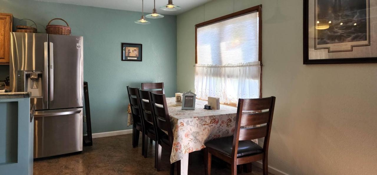 Trinity Escapes - Two Bedroom Two Bathroom Full Apartment Near Airport Anchorage Extérieur photo
